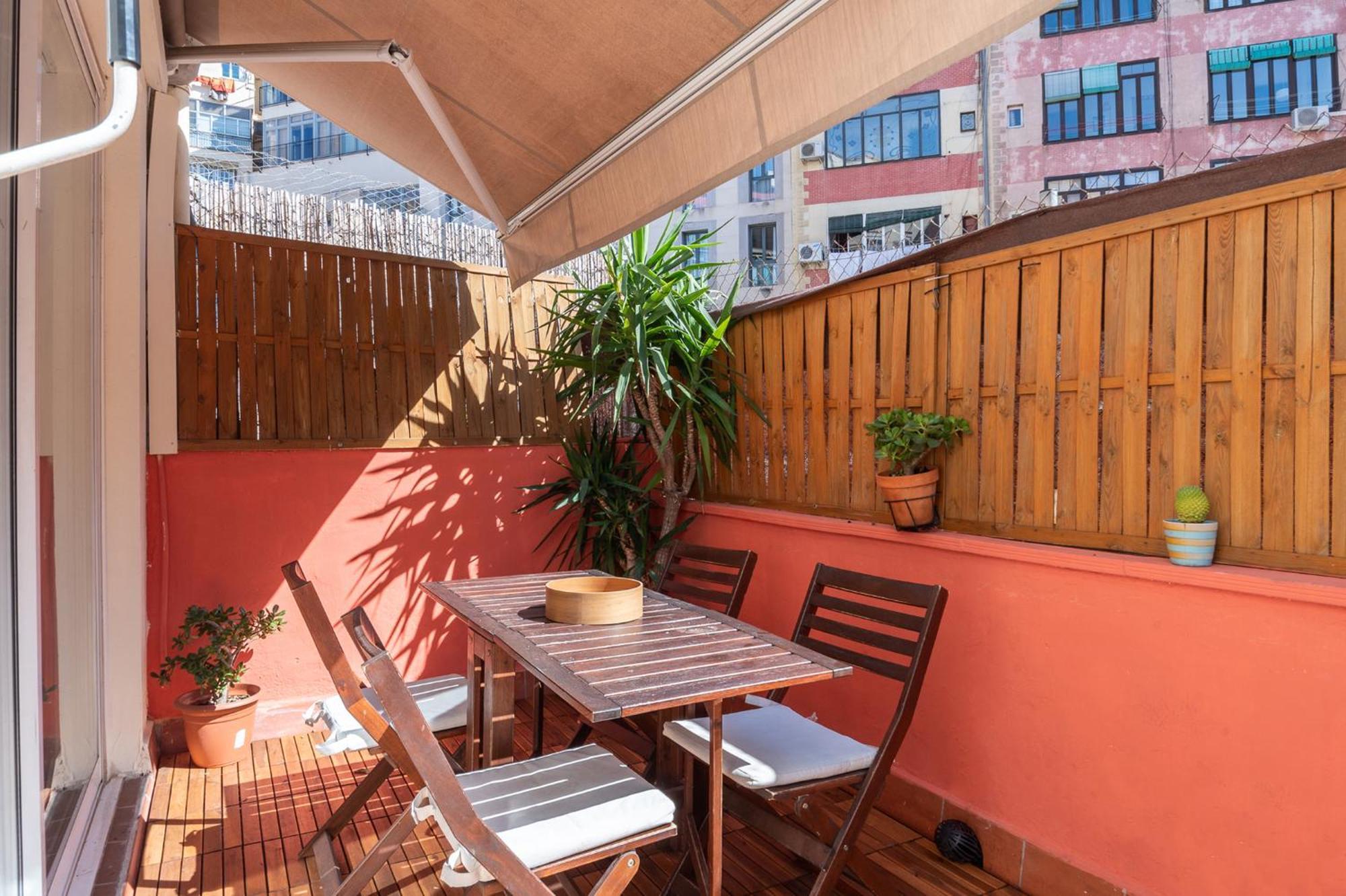 Spacious & Sunny Apt With Terrace In The City Center Barcelona Exterior foto