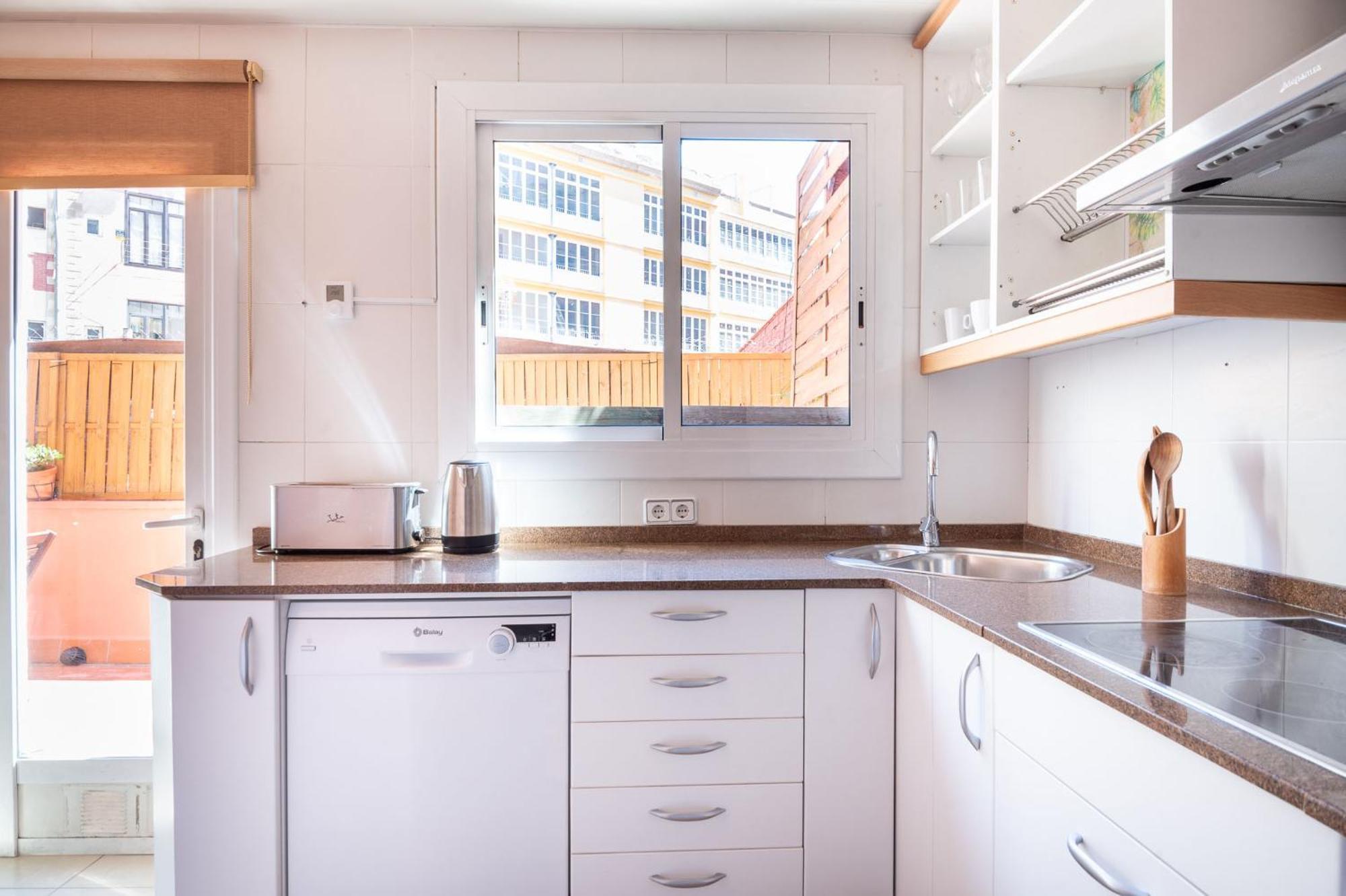 Spacious & Sunny Apt With Terrace In The City Center Barcelona Exterior foto