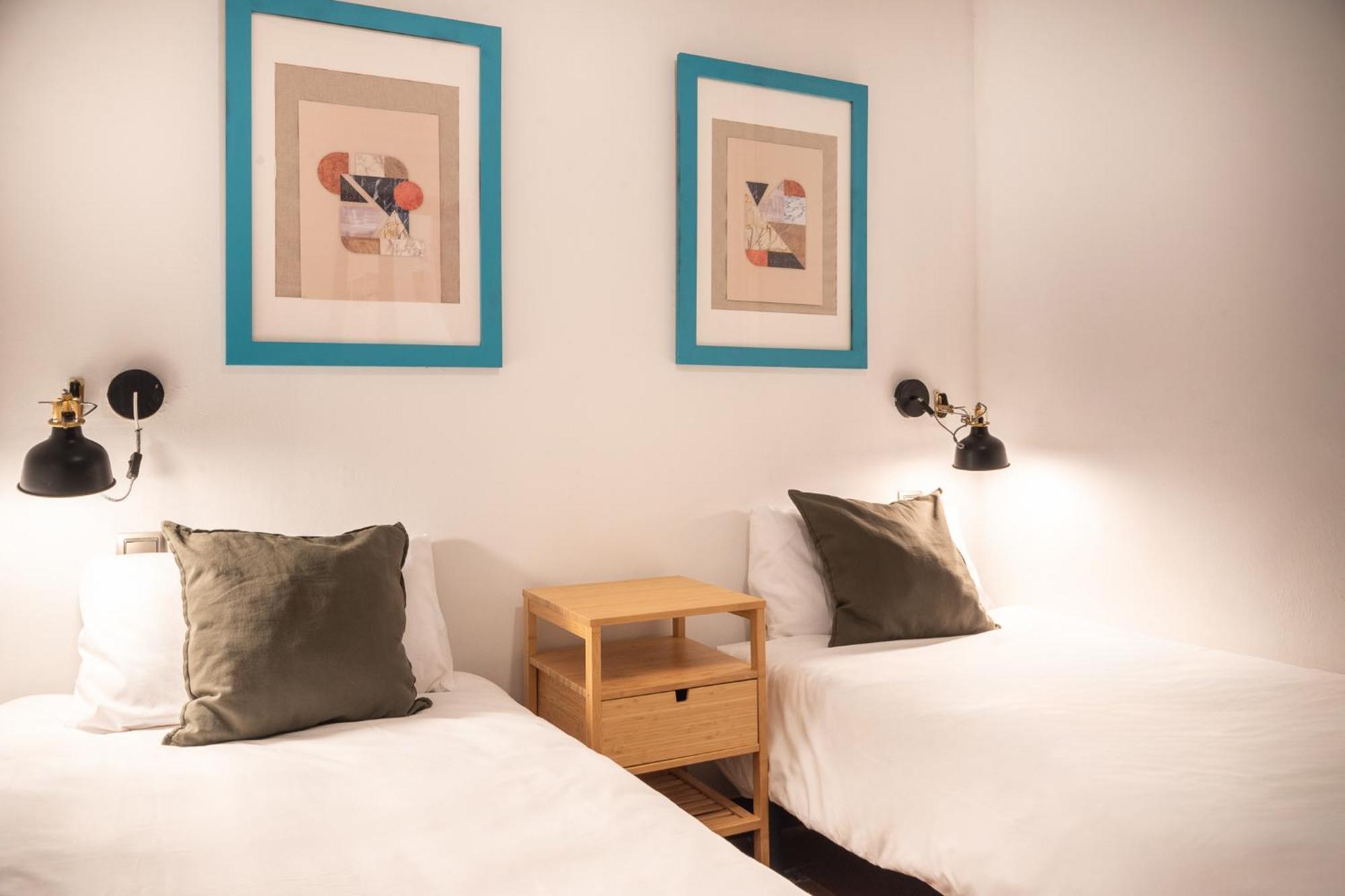 Spacious & Sunny Apt With Terrace In The City Center Barcelona Exterior foto